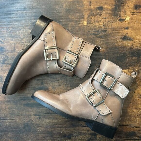 Charles David Italy Gray Leather Moto Boots Size 37 / excellent - Picture 2 of 10